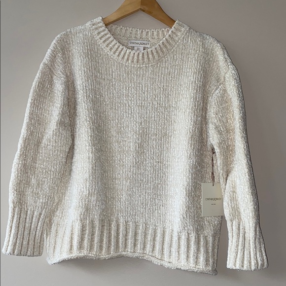 Cynthia Rowley Cream Crew Neck Sweater with accented with Gold Metallic - Picture 2 of 8